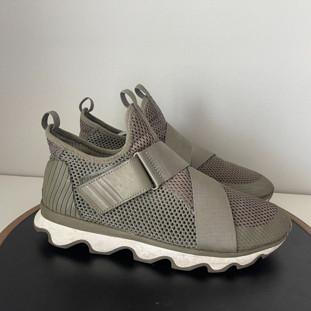 Sorel Kinetic Sneak Women 10.5 Slip On Mesh Strap Sage Green‎ Sneakers 80